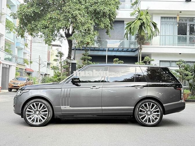 Range Rover SVAutobiography