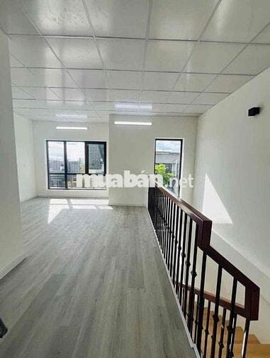 CHO THUÊ NHÀ TRỆT 2 LẦU MỚI 100 % KDC NAM LONG 3