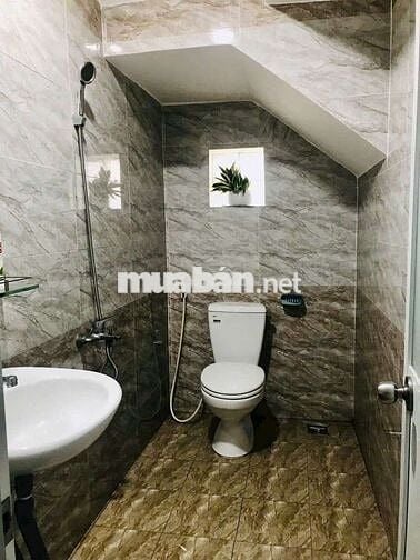 CHO THUÊ NHÀ FUN NỘI THẤT GIÁ RẺ 