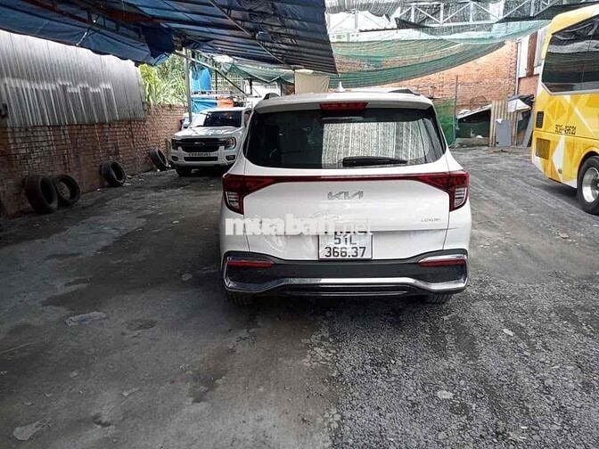 Kia Carens 2024 Trắng 19.000 km