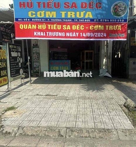 Tuyển người phụ quán