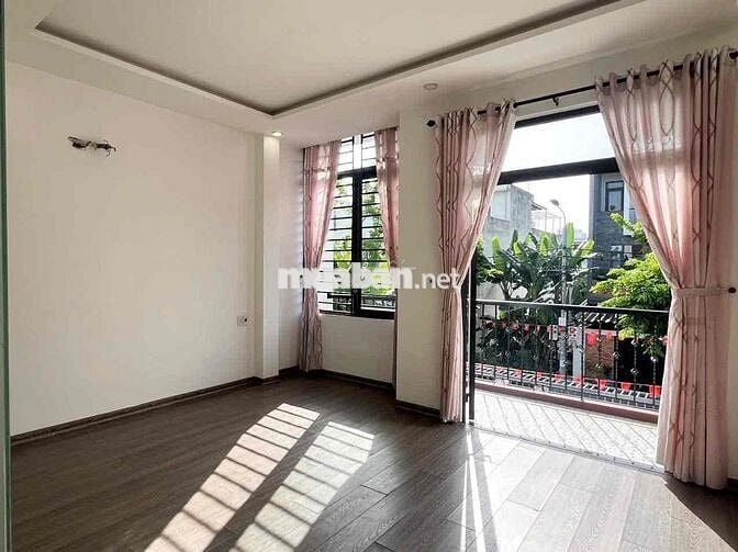 cho thuê nhà cấp 4 mặt tiền đường trương công huấn