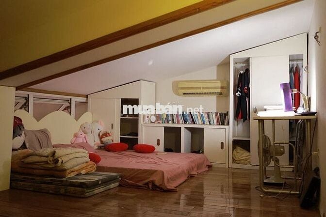 Bán căn hộ 2PN, 2WC tại số 6 Đội Nhân 84m2 (diện tích sử dụng 109m2)