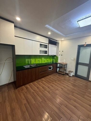 Chính chủ cần bán chung cư 2 ngủ 2 vệ sinh view thoáng 