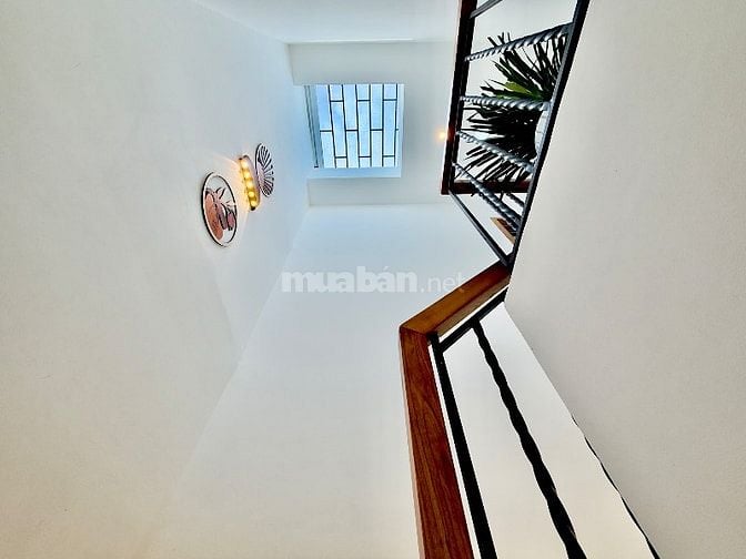 💥Sát hxh Tăng Bạt Hổ, có sân để xe, có PN trệt 🍀Chỉ 4.35 tỷ bớt lộc 