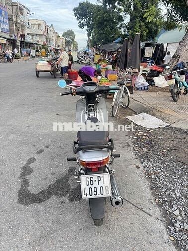 Honda Wave Thái 100cc Bạc bán hoặc giao lưu