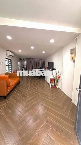 MBKD tầng trệt 35m2 sát chợ Bà Chiểu