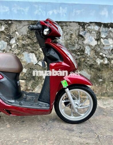 Honda Vision 2023 màu Đỏ