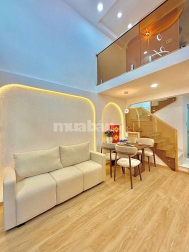 Bán nhà mới 4PN 3 tầng Hàng Xanh hh 100 triệu