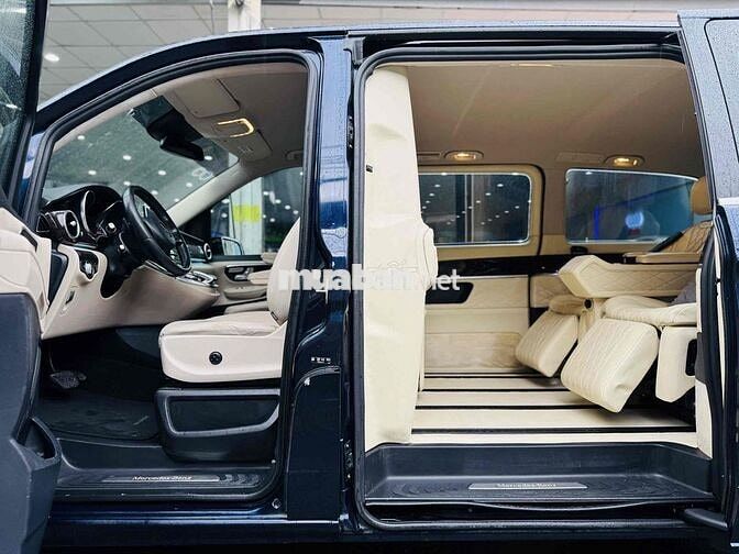 Mercedes-Benz V250 2018 Xanh Tự động 7 cấp
