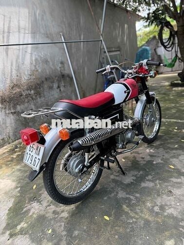 Honda CD 50 Cổ điển Đỏ, trắng, đen