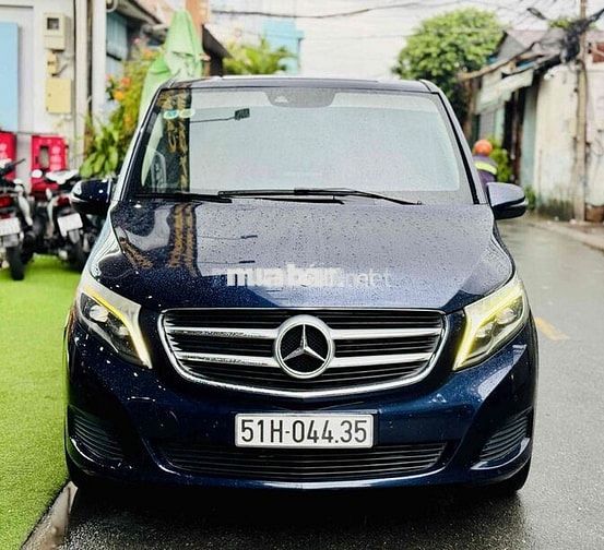 Mercedes-Benz V250 2018 Xanh Tự động 7 cấp