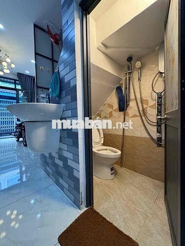 Nhà Đẹp Khu VIP TÂN SƠN NHÌ - 2 MẶT HẺM - 28M2 - 1 BƯỚC RA HẺM OTO