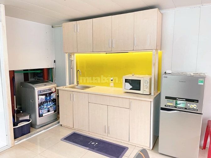 Cho thuê căn hộ tập thể tại phố Đường Thành phường Hoàn Kiếm tp Hà Nội