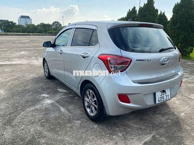 Hyundai Grand i10 1.0 Số sàn Bạc