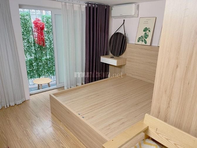 Cho thuê căn hộ tập thể tại phố Đường Thành phường Hoàn Kiếm tp Hà Nội