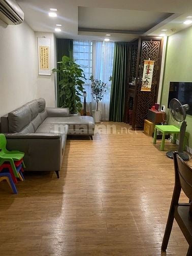 Chính chủ cần bán Căn hộ 2+2, 90m2, nội thất cc, cầu giấy, nhỉnh 7tỷ
