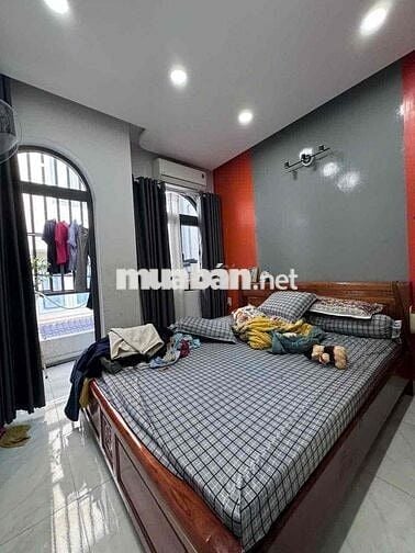 Nhà Đẹp Khu VIP TÂN SƠN NHÌ - 2 MẶT HẺM - 28M2 - 1 BƯỚC RA HẺM OTO