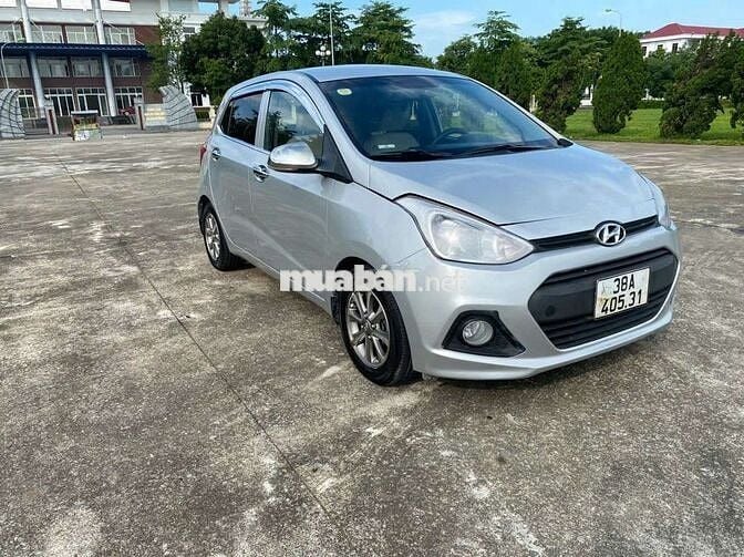 Hyundai Grand i10 1.0 Số sàn Bạc
