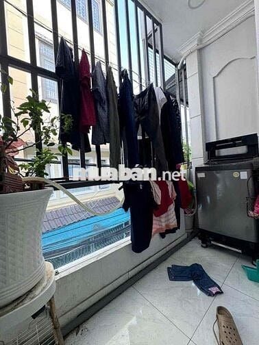 Nhà Đẹp Khu VIP TÂN SƠN NHÌ - 2 MẶT HẺM - 28M2 - 1 BƯỚC RA HẺM OTO