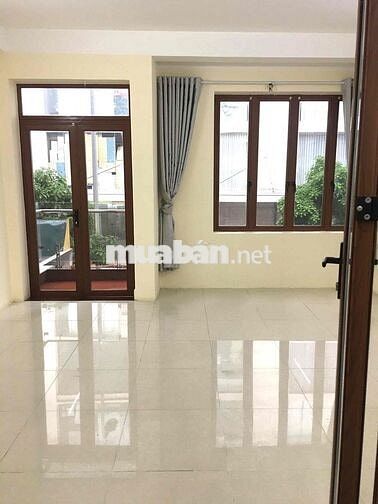 Cho thuê nhà Liền kề Nguyên căn, vị trí đẹp, giá yêu thương