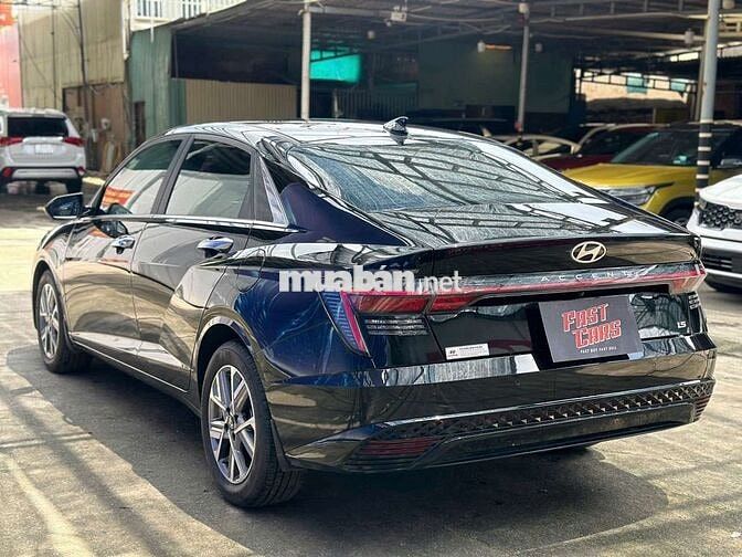 Hyundai Accent 2024 Đặc biệt 1.5AT,màu đen,2v3 km