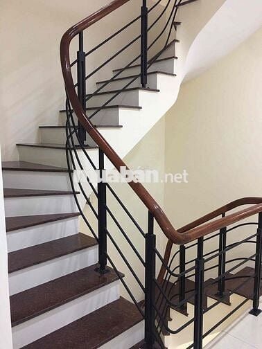 Cho thuê nhà Liền kề Nguyên căn, vị trí đẹp, giá yêu thương