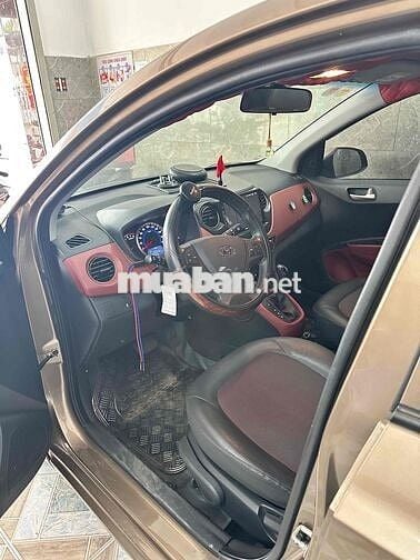 Hyundai i10 2021 Tự động Nâu