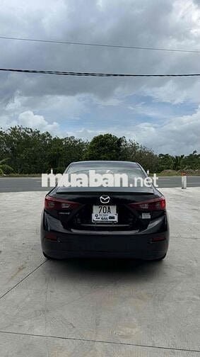 Mazda 3 1.5 AT Facelift 2017 chuẩn 20.000km 1 chủ