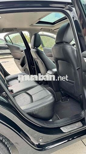 Mazda 3 1.5 AT Facelift 2017 chuẩn 20.000km 1 chủ