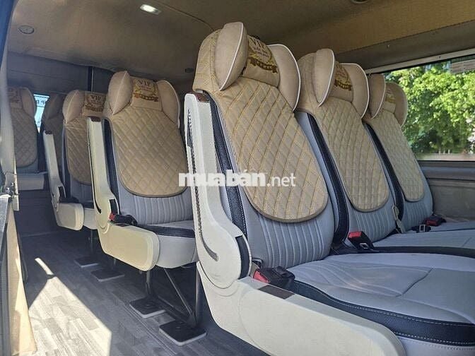 TRANSIT LUXURY 2018 CAM MÁY RIN GIÁ KHỞI NGHIỆP