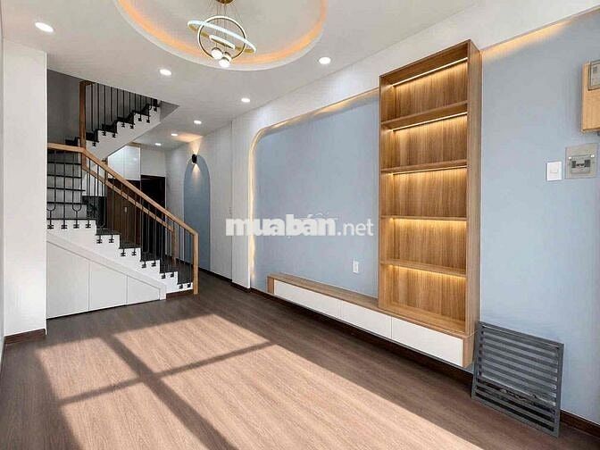Cần bán nhà hẻm 4,5m Điện Biên Phủ P3 Q.3