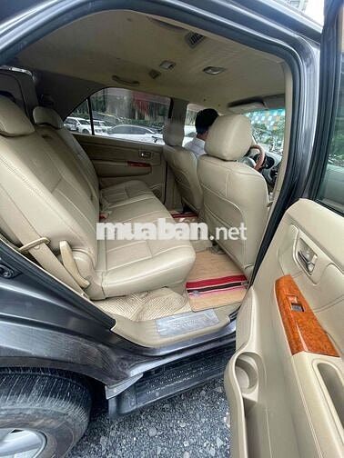 Toyota Fortuner 2009 Xám 8 chỗ