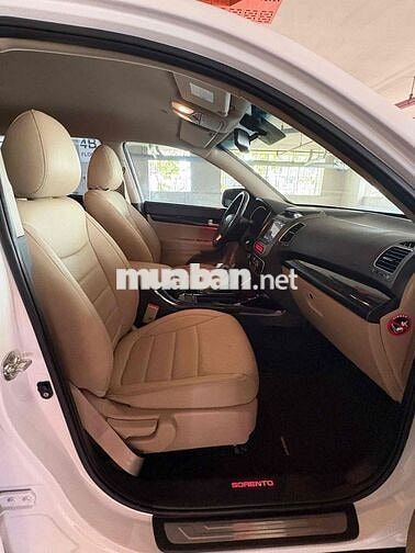 Kia Sorento 2.4 Xăng Deluxe 2020 Siu Chất