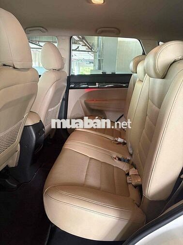 Kia Sorento 2.4 Xăng Deluxe 2020 Siu Chất
