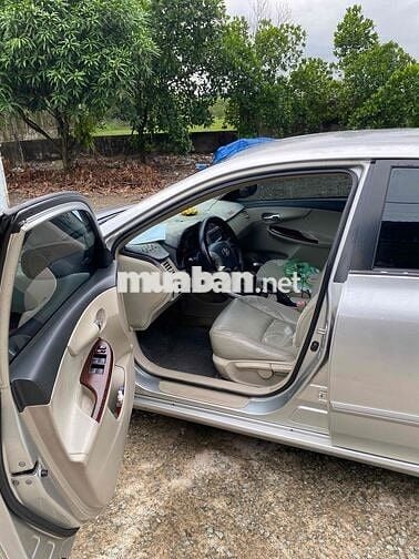 Toyota Altis 2012 Số sàn