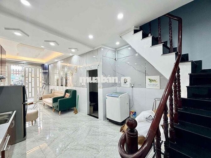 CHÍNH CHỦ CHO THUÊ NHÀ NGUYÊN CĂN 2pn 2wc TRUNG TÂM Q3