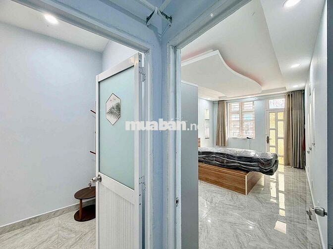 CHÍNH CHỦ CHO THUÊ NHÀ NGUYÊN CĂN 2pn 2wc TRUNG TÂM Q3