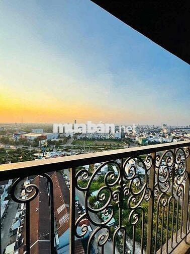CHO THUÊ CĂN HỘ 2 PHÒNG NGỦ FULL NỘI THẤT CAO CẤP DỌN VÀO Ở NGAY TẠI C