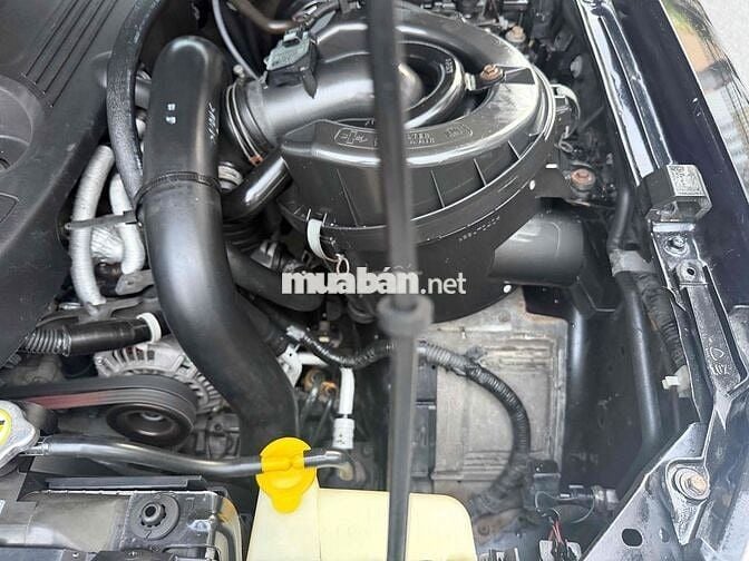 Ford Everest Limiter 2.5 máy dầu AT đời cuối 2009