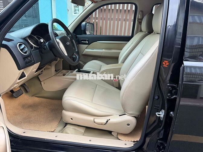 Ford Everest Limiter 2.5 máy dầu AT đời cuối 2009