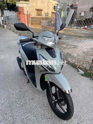 Honda Vision Thể thao 2024 Xám xi măng 900km
