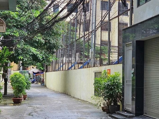 Cho thuê phòng 63/1194 Láng, gần GT, Ngoại thương