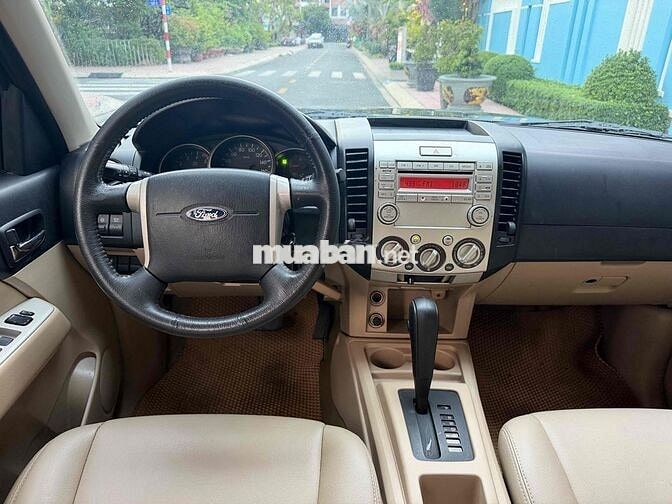 Ford Everest Limiter 2.5 máy dầu AT đời cuối 2009