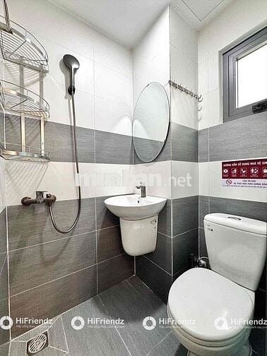 CHO THUÊ PHÒNG DTUDIO CỬA SỔ TRỜI NGAY TRỤC ĐƯỜNG DƯƠNG QUÃNG HÀM