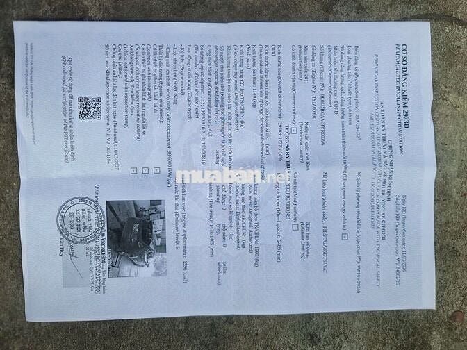 Ford Fiesta Hatchback 2011 Màu Cam