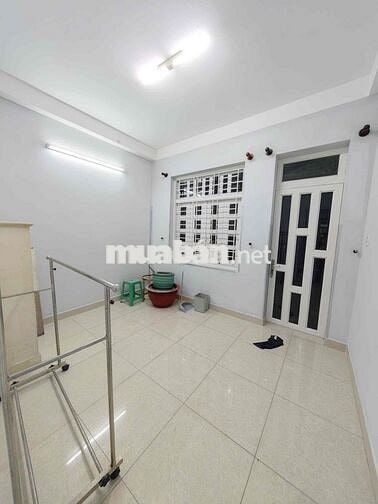 CHO THUÊ NHÀ- FULL NỘI THẤT- 4x17m- 4PN + 3WC- CXPLA,Q6- 15 TR ( TL)