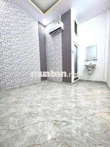 Nguyên căn ô tô gần nhà khu dân cư an ninh 2Pn giá 7tt