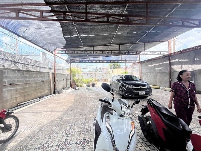 Cần cho thuê 330m2 mặt bằng mặt tiền tam bình thủ Đức,đa ngành nghề,