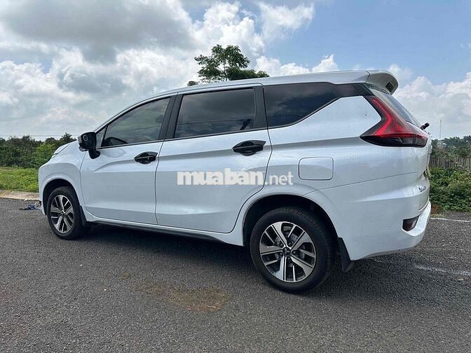 Mitsubishi Xpander 7 chỗ số sàn Trắng